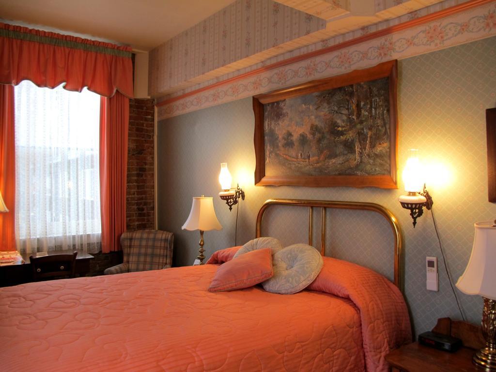 Jacksonville Inn Room photo